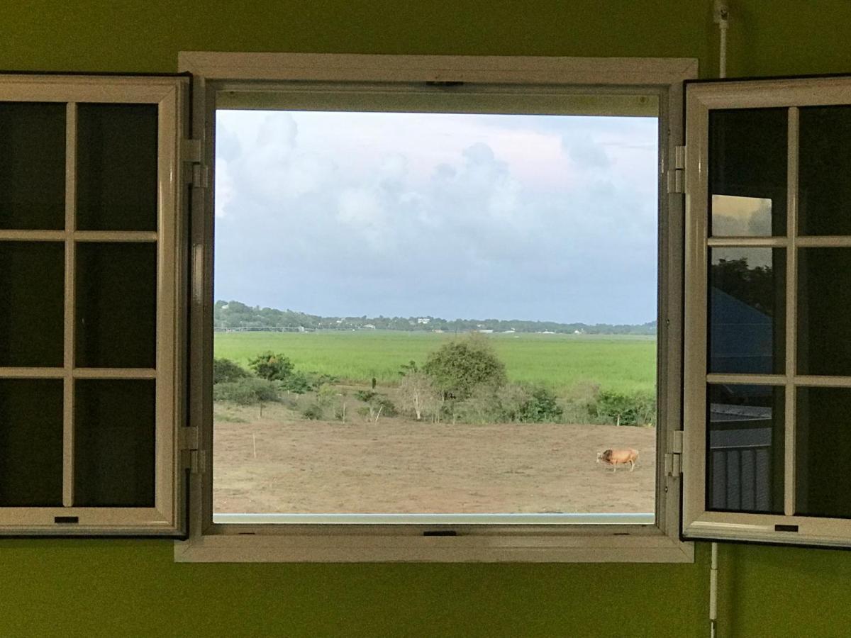 Villa Soleil De Surgy Sainte-Anne  Bagian luar foto